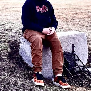 Meet your Posher, Jovan